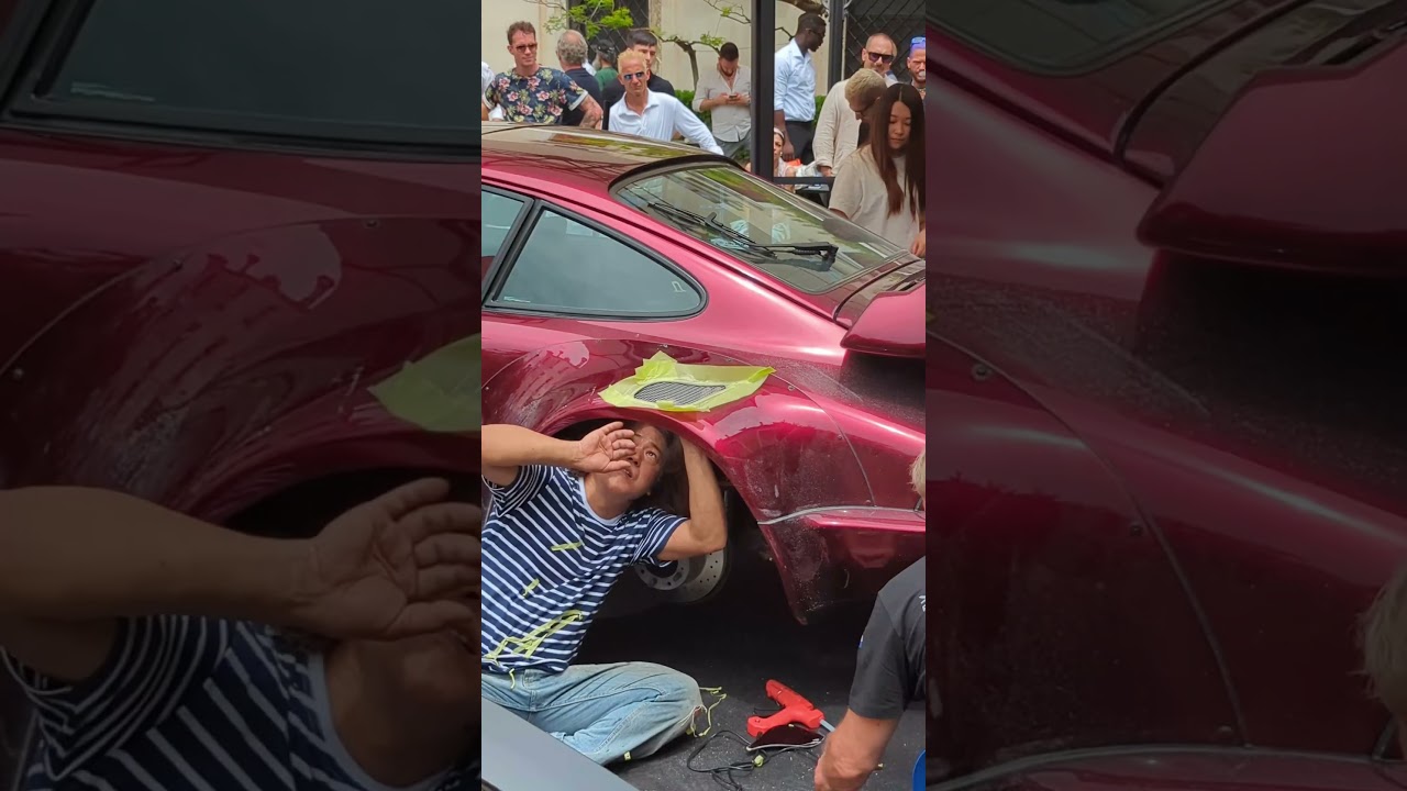 Massive air vents for the 964 RWB 😍 