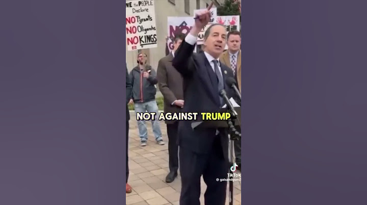 🎤 Democrat Congressman SHUT DOWN Mid-Speech by One Brave Patriot — HILARIOUS! 🇺🇸😂