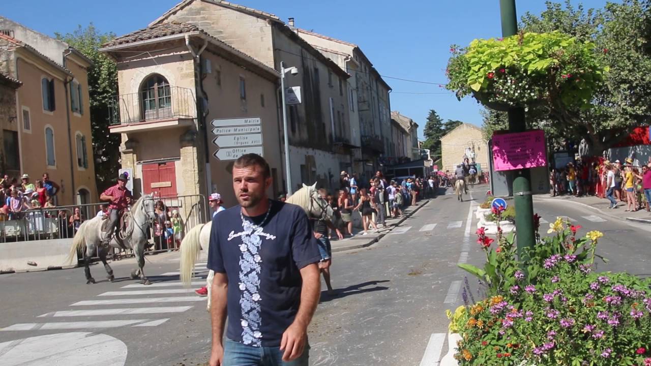 Abrivado 14 août 2016 à Roquemaure boulevard National YouTube