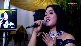 Bagaikan Langit Dan Bumi // Vivi Vionetta Masoook Deeek