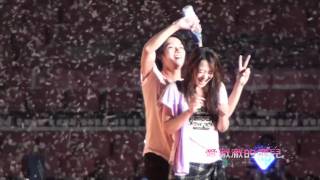 【愛澈澈的雪兒】100911 SMTOWN in Shanghai. ENDING ~ HeeChul