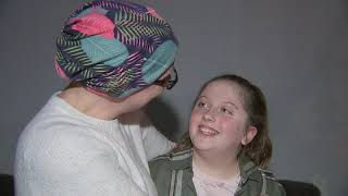 Oak Lawn nonprofit brings cheer to cancer patients
