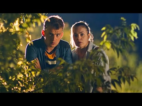 АТМОСФЕРНЫЙ ДЕТЕКТИВ ЗАВОРОЖИТ! ЛЕТО В ДЕРЕВНЕ И УБИЙСТВА! Сельский детектив. Яблоня раздора