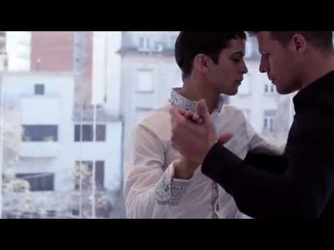 Video: Tango Argentino Y Atracción Masculina