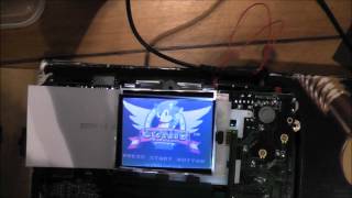 Nintendo DS LCD Backlight In A Sega Game Gear? - Messing Around With Old Parts