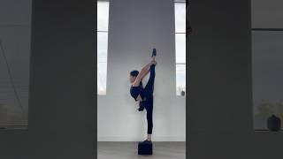 Full Needle On 2 Cubes Woahh This Is So Pretty And So Hard