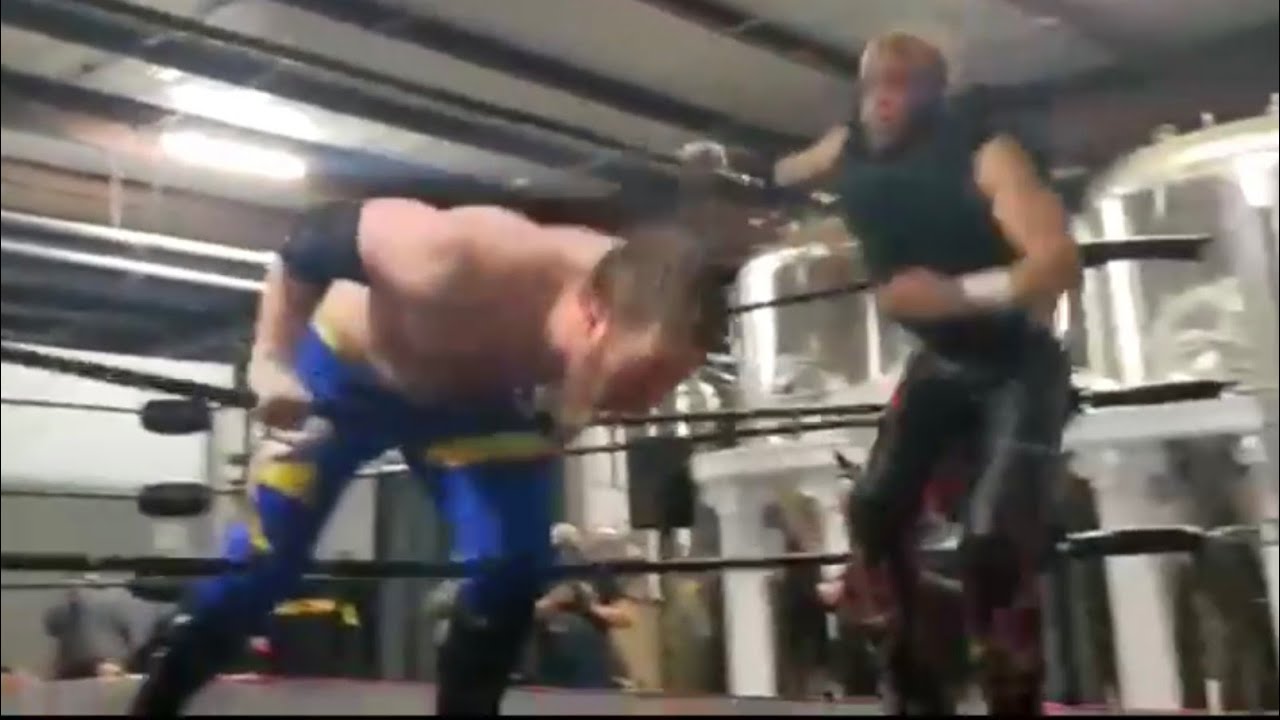 Palé Pro Wrestling - Myron Reed vs. Ryan Justice - YouTube