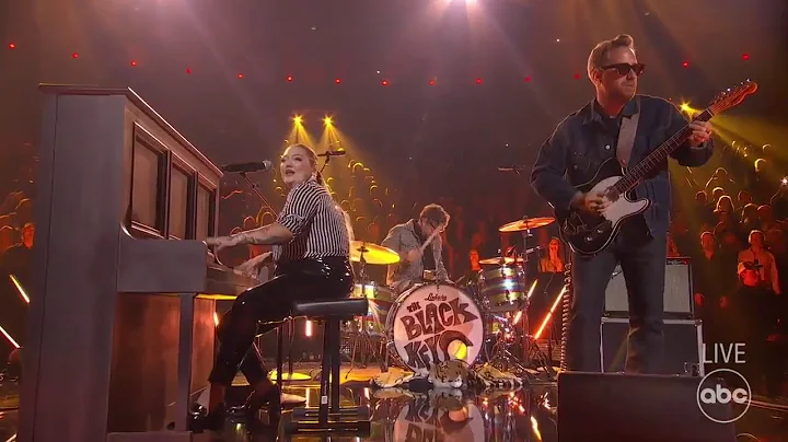 Elle King and The Black Keys - Great Balls of Fire (Live CMA 2022) Jerry Lee Lewis cover