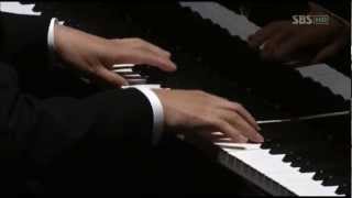 Yuhki Kuramoto -  Lake Louise chords