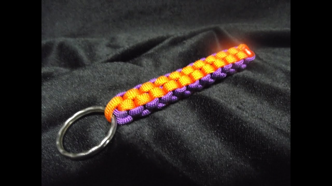 Porte clé carré en paracorde Weavy Loops
