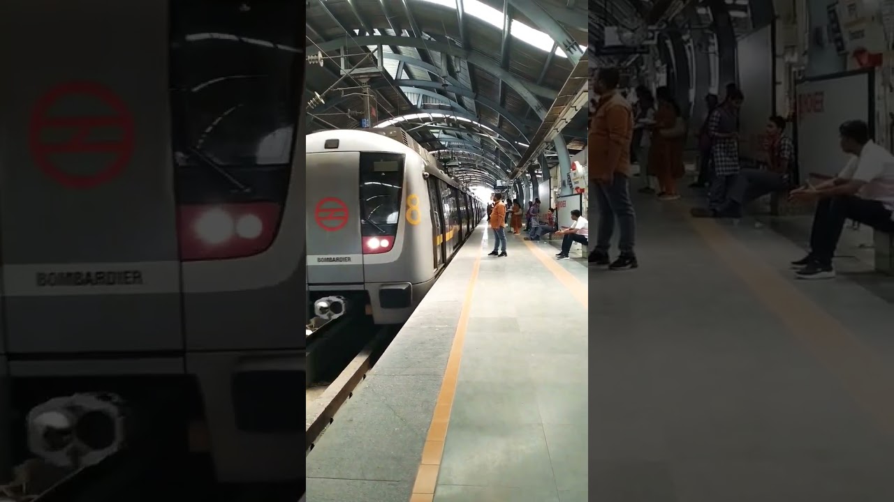 metro enter's in chhatarpur station in yellow line 