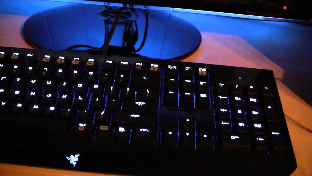 Razer Black Widow Ultimate Mechanical Review - YouTube