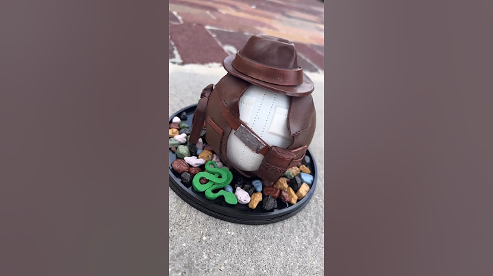 INDIANA JONES | Piñata Cake From The Ganachery Disney Springs #indianajones #lucasfilm #disney