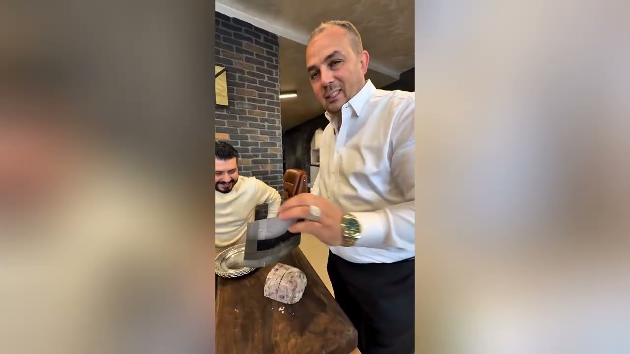 GALERİCİ CENGİZ AĞAYLA GÜZEL BİR KAHVALTI 🥰😊#incioto #keşfet #fyp #kayseri #kahvaltı #araba