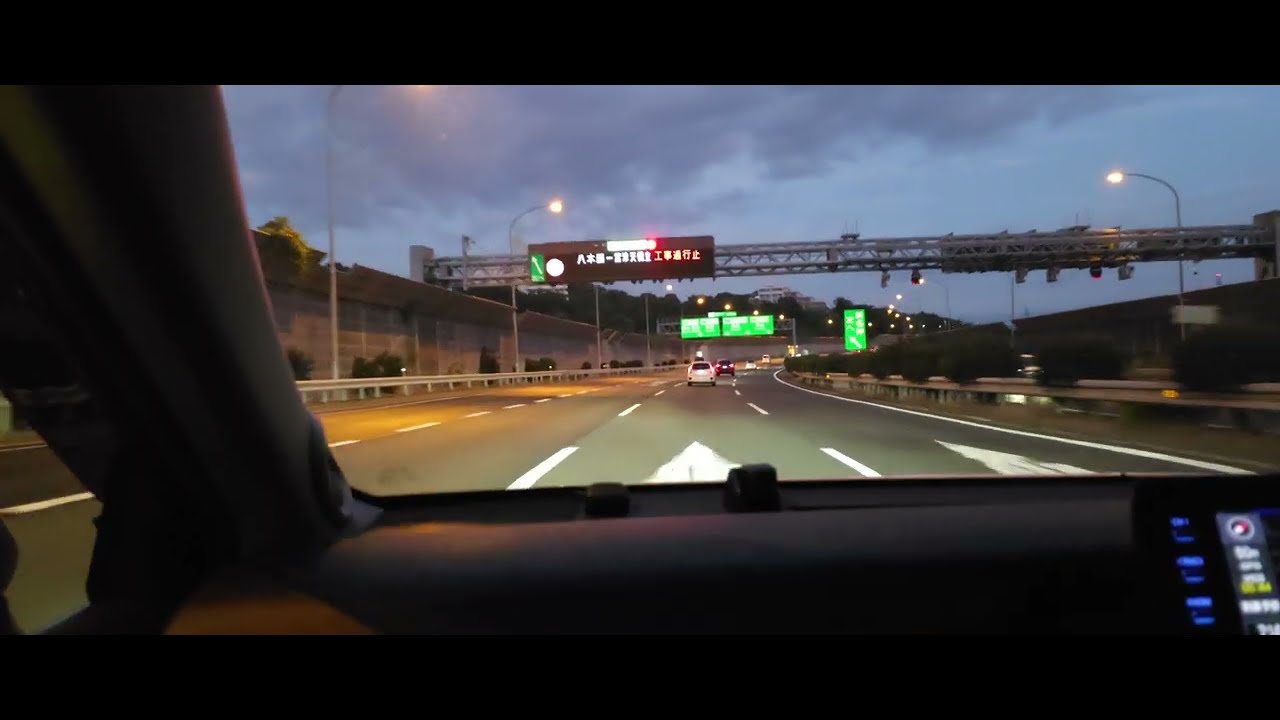 ｛UHD-8K 4320p / 30fps / SDR｝助手席レポート [シーズン2 (-007) ・ No.037] 