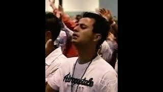 Benny Hinn sings I Stand in Awe of You