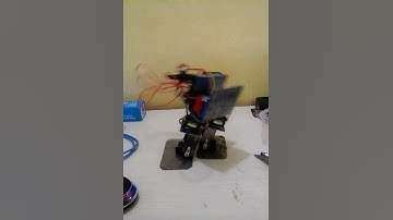 biped walking robot 4 servos