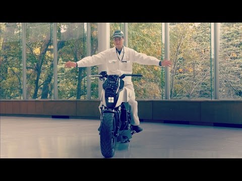 Meet Honda's New Self-Balancing Motorcycle That Can Also Follow You Around