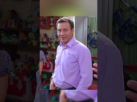 Она была как берёза в сосновом лесу😂 #воронины #ситком #сериал #кино
