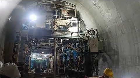 Tunnel Lining concreting by 12M gantry