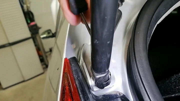 Hyundai I30 How to Replace Trunk Lift Support