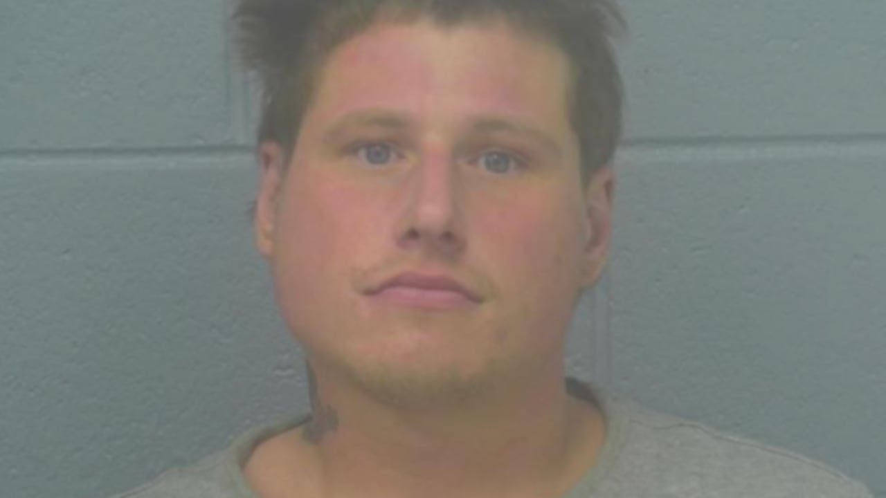 Police arrest second man wanted in stabbing death in Springfield - YouTube
