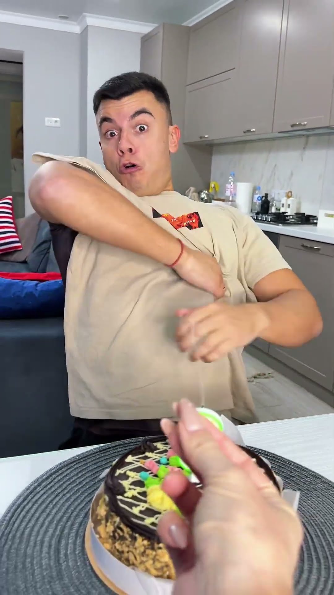 Blowing gorilla by Secret Vlog