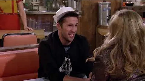 2 Broke Girls – And the Knock Off Knockout clip7