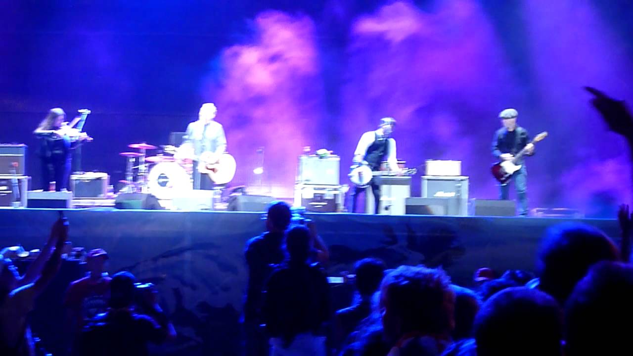 festival of lights Flogging Molly (Kubana 2013)