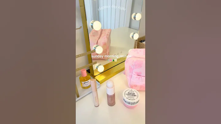 vlogmas day eight: sunday morning routine?? qotd: do you own anything from lush? ❄️🎀