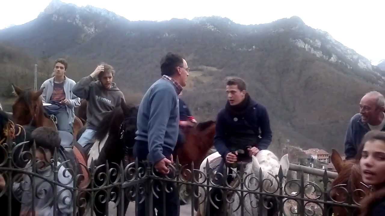 Aguinaldu-San Xuan de Beleño 2012.mp4