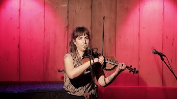 Emerald Rae ~ Rain & Snow (Trad.)