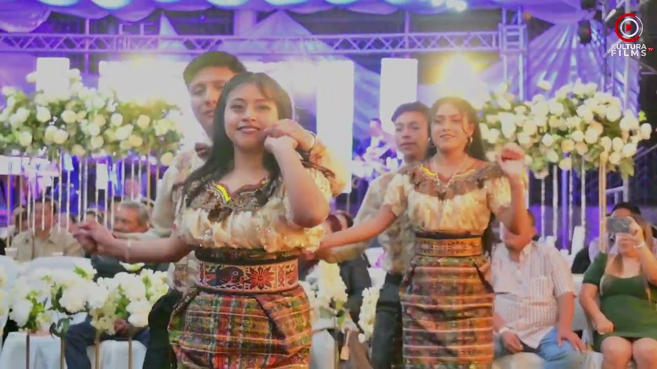 Mix Reina Maya Sonal Kokonob EN VIVO con Grupo Mayab' Aj Yalmotx