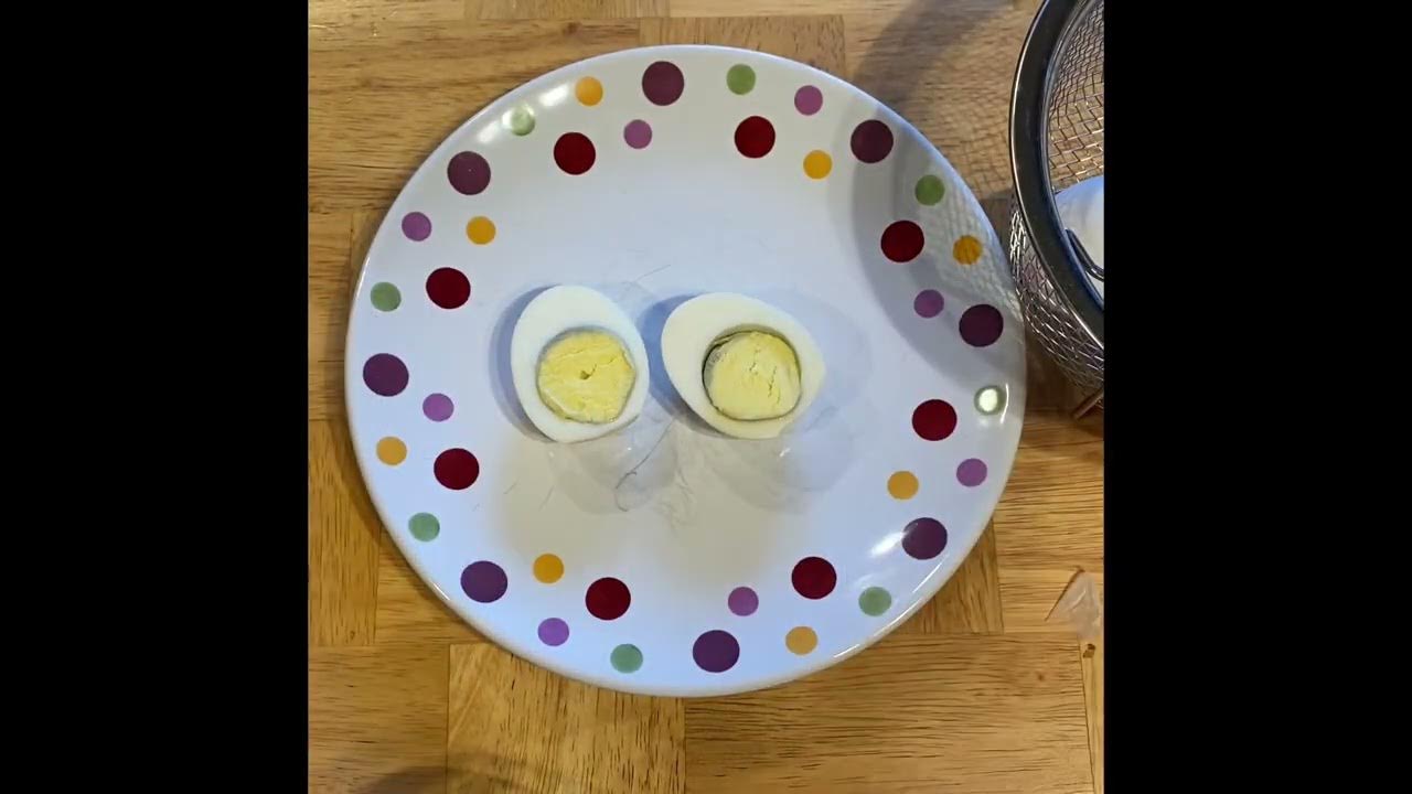 How to have yolk centered in hardboiled egg YouTube