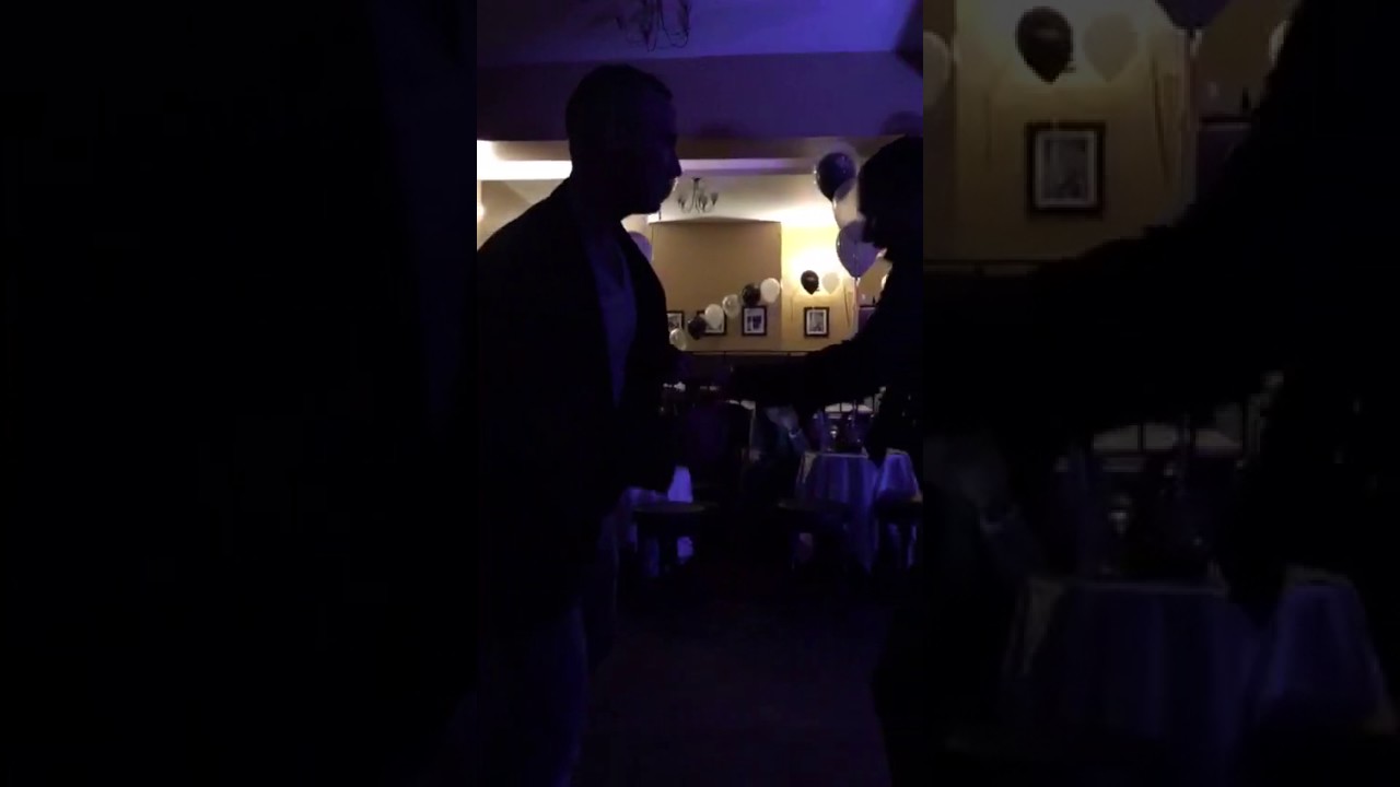 Kahoonas at Flannelys 4.12. 2016