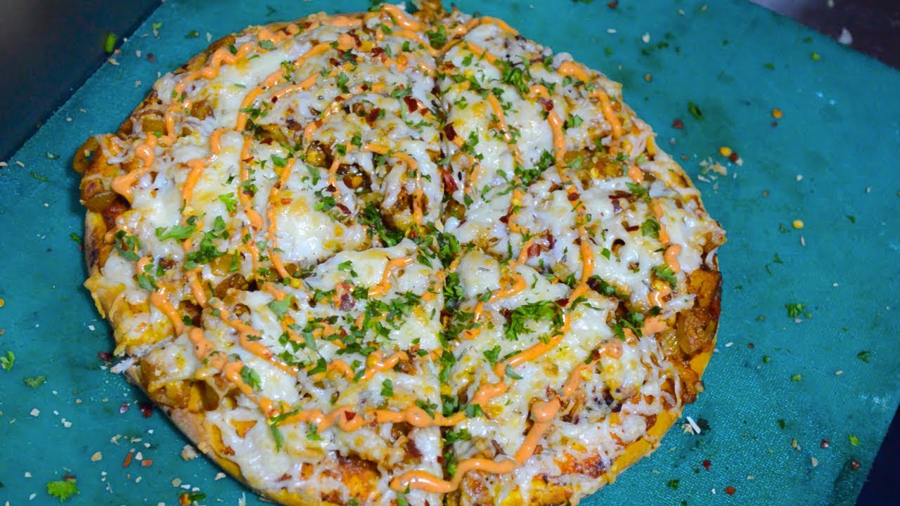 PASTA PIZZA | Delicious Pasta on top of Pizza  | Indian Street Food | Aamchi Mumbai