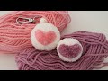 Como Fazer Um Pompom de Coração - Chaveiro de Pompom - Pom pom Heart Making With Wool - DIY