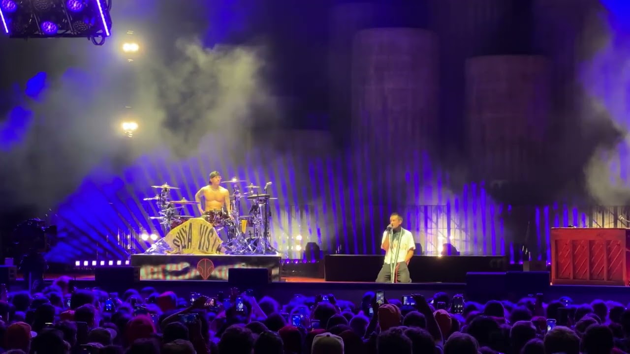 Garbage LIVE | twenty one pilots in Chula Vista Oct 23, 2025