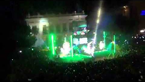 _KhoanhKhacDemNguoc_Đon chào năm 2012 - YouTube.flv