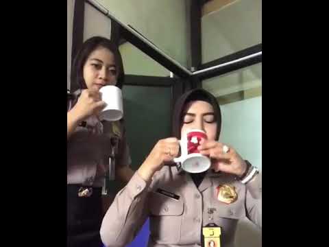 Udah Pada Ngopi Beluum ,Veesi Polwan