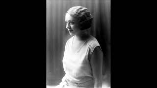 Great Pianists - Pilar Bayona - A Portrait
Bach: Toccata in E minor BWV 914 00:00
Franck: Prélude 07:13 Aria 15:40 et Final 21:42
Albeniz: from Iberia
Evocacion 28:26
Malaga 33:30
Lavapies 38:16
Eritana 45:19
Ravel: from Miroirs
Oiseaux tristes 50:38
Une barque sur locean 54:38
De Falla: Fantasia Baetica 1:00:34 Great Pianists - Pilar Bayona - A Portrait