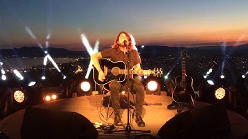 Dave Grohl Foo Fighters "Learn to Fly" acoustic at Cannes Lions 2016