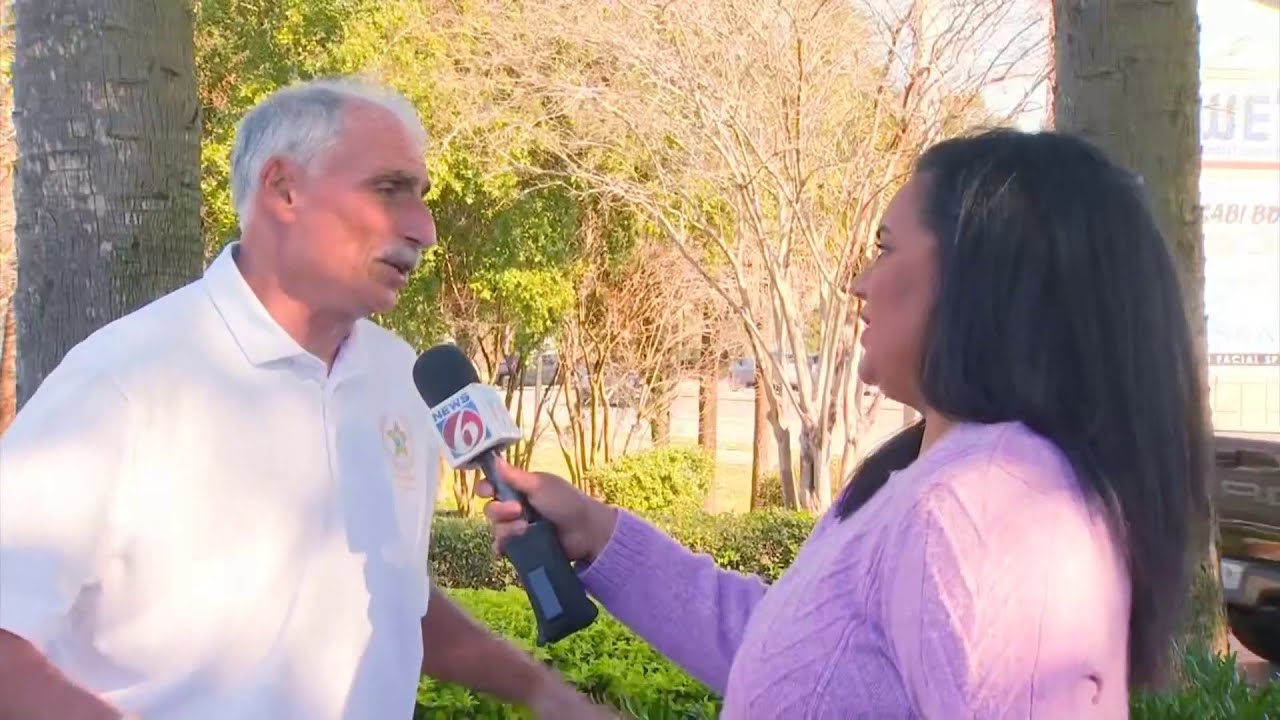 Volusia County sheriff urges shoppers to stay alert as fraud spikes during holiday season