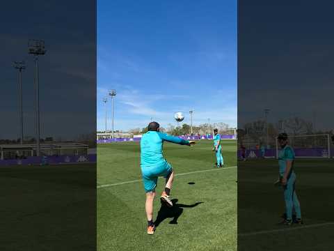 Qué clase mantiene Alberto López 🪄 #realvalladolid #futbol #laligahighlights #football — football highlights