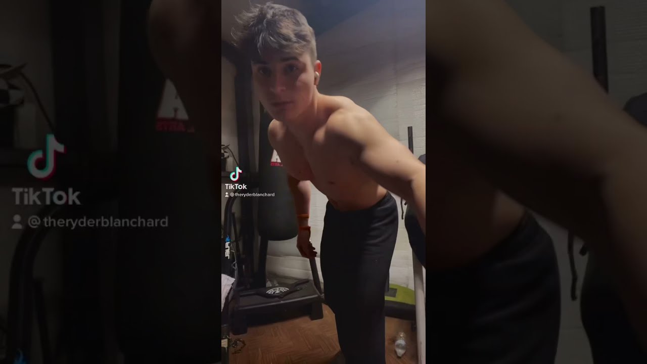 Wanna be swole for Christmas 