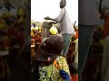 Badak ngi cici pendant la fête des jumeaux