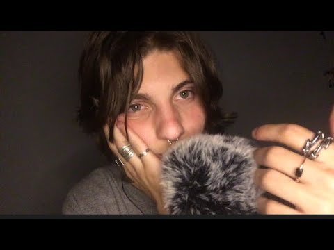 asmr susurros & mouth sounds