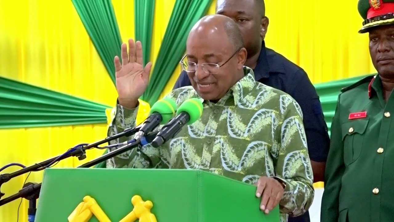 DR MWINYI: HATA NYINYI ACT TUNAPOFANYA VIZURI MTUPONGEZE, MAENDELEO MAKUBWA NIMEYAFANYA