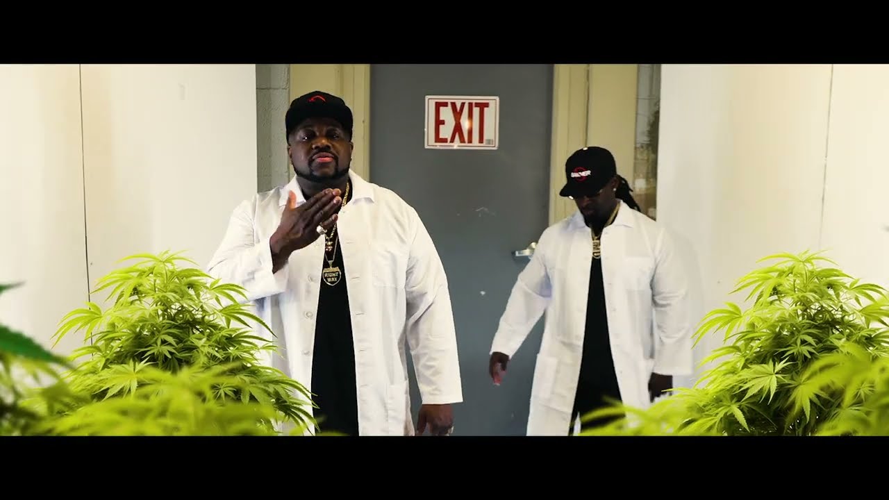 RBL Posse Presents: Black C - How I Do Sh!t Ft. CW Da 3rd - YouTube