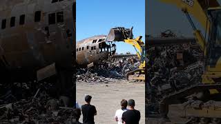 Jcb Destroys Real Plane In Seconds Real Scrapyard Crushing Power